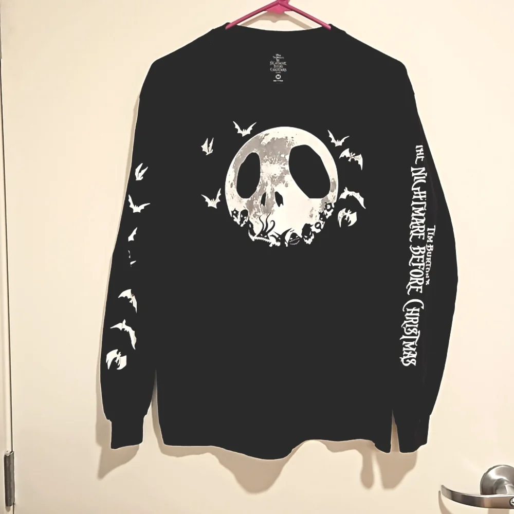 The Nightmare Before Christmas black graphic tee long sleeve UNISEX Disney - Picture 2 of 6